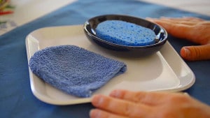 Simple Montessori Activities: cleaning up